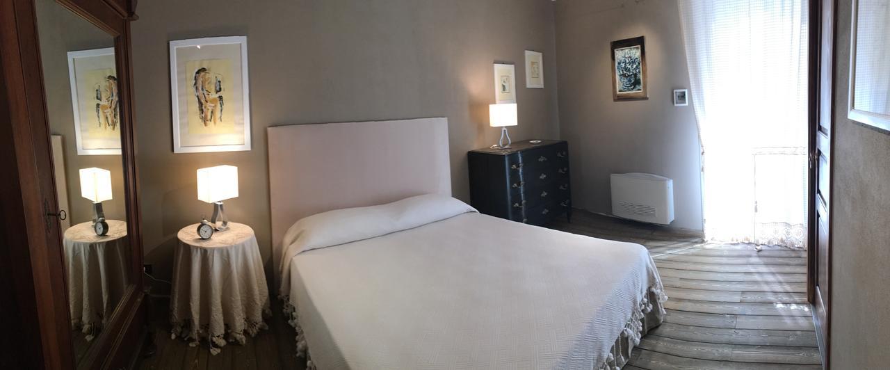 B&B Santapau Charme Living Licodia Eubea Exteriör bild